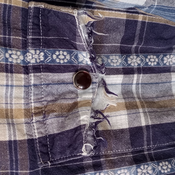 Shyanne Cowboy shirt Small - Picture 4 of 6